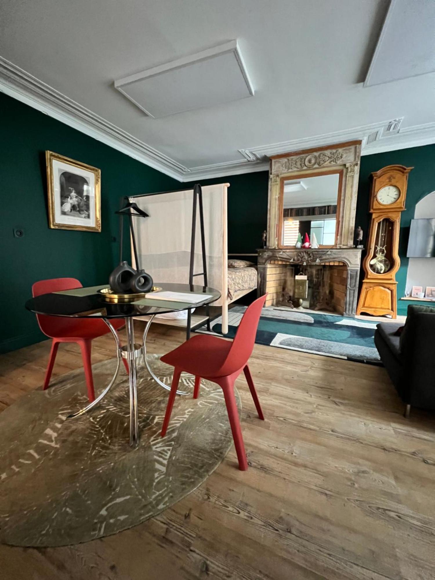 Maison 1747 - Gites De Standing En Vieille-Ville Avec Cour บูโลญ-ซูร์-แมร์ ภายนอก รูปภาพ